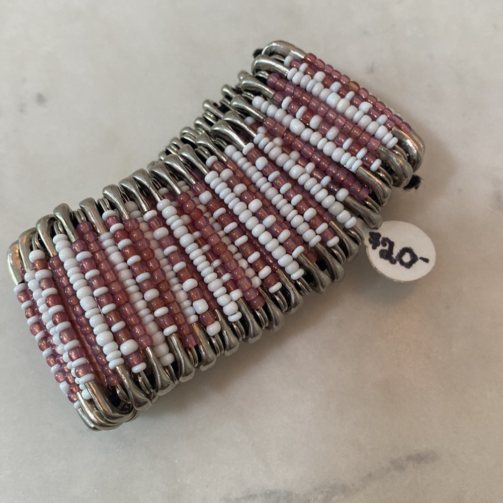 Two Indigenous Beaded Bracelets - Picture 7 of 9